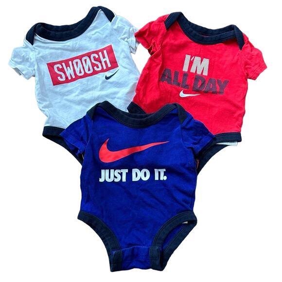 Nike onesie bodysuit bundle, size newborn (set of 3)